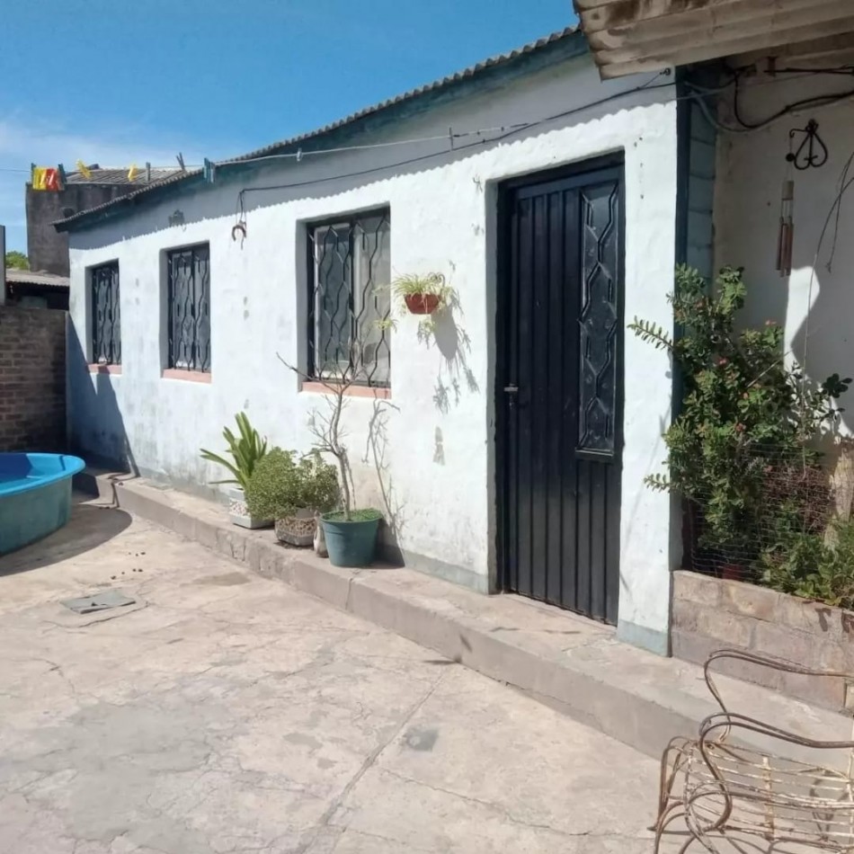Foto Casa en Venta en Quilmes Oeste, Buenos Aires - U$D 70.000 - pix950571173 - BienesOnLine
