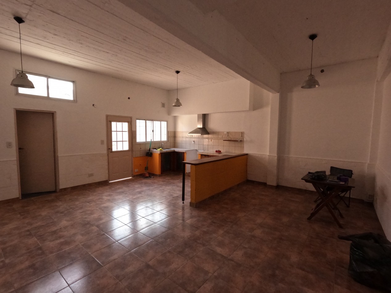 Casa en Florencio Varela - Terreno 10 X 50 - zona senzabello