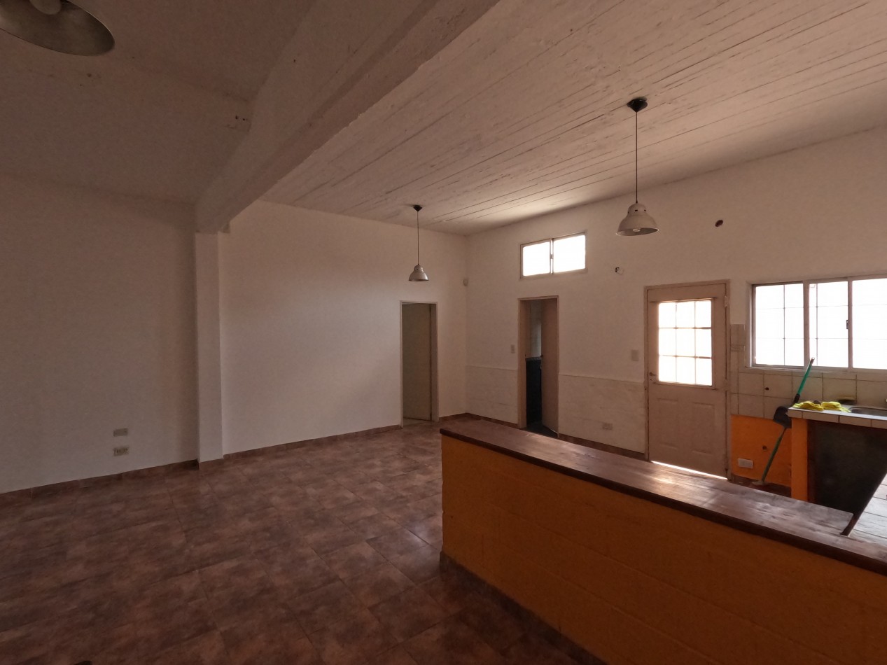 Casa en Florencio Varela - Terreno 10 X 50 - zona senzabello
