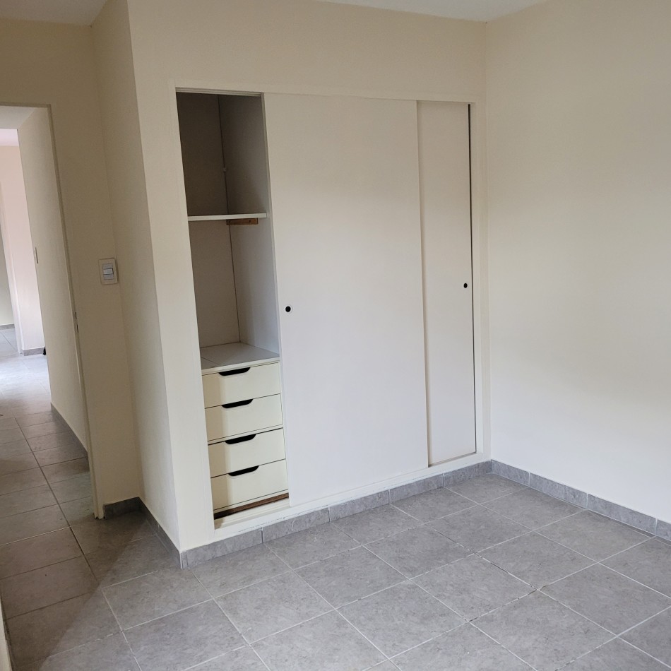 Departamento en venta de 3 Ambientes en Planta Baja con Patio Propio