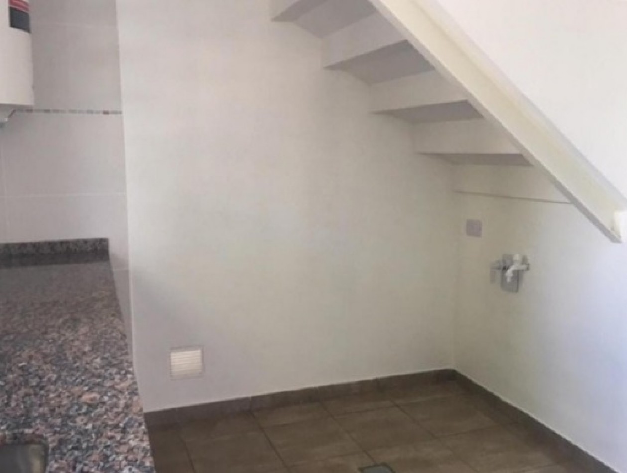 Departamento tipo PH en Venta - Quilmes