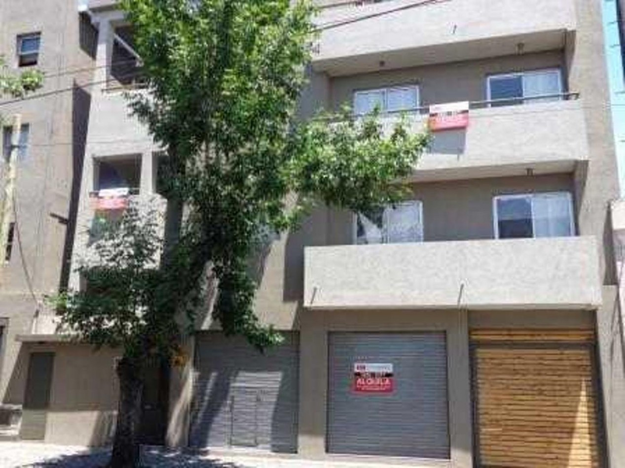 Local en venta - Cercano Quilmes centro - Calle Moreno casi Guido