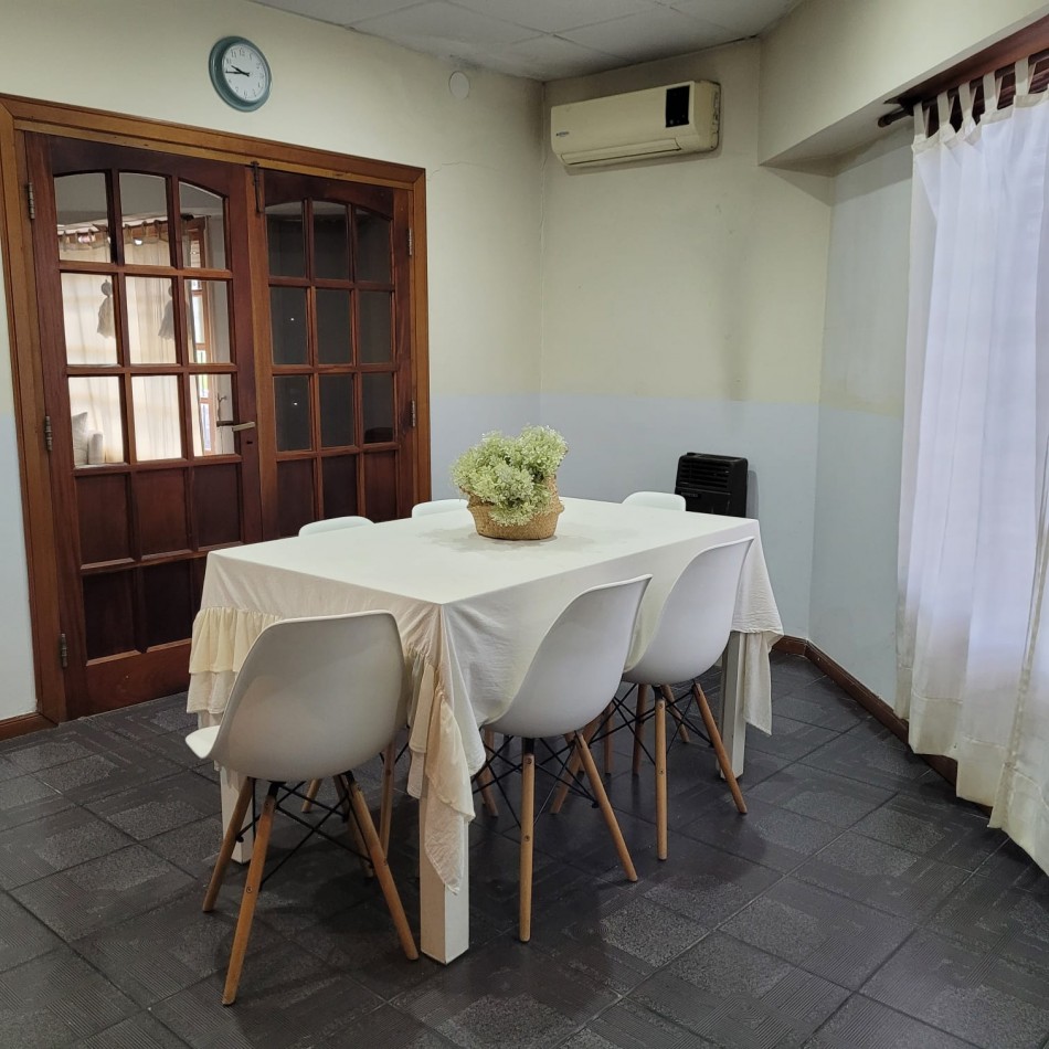 Casa en Venta 5 ambientes - Ezpeleta