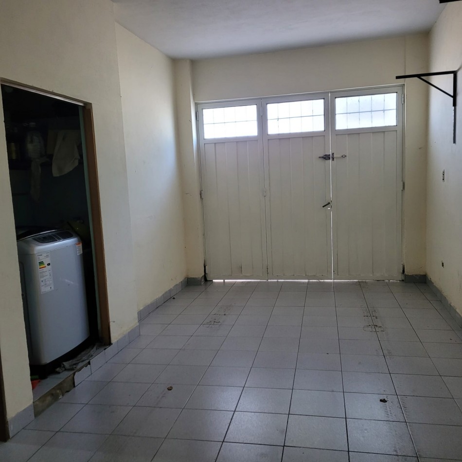 Casa en Venta 5 ambientes - Ezpeleta