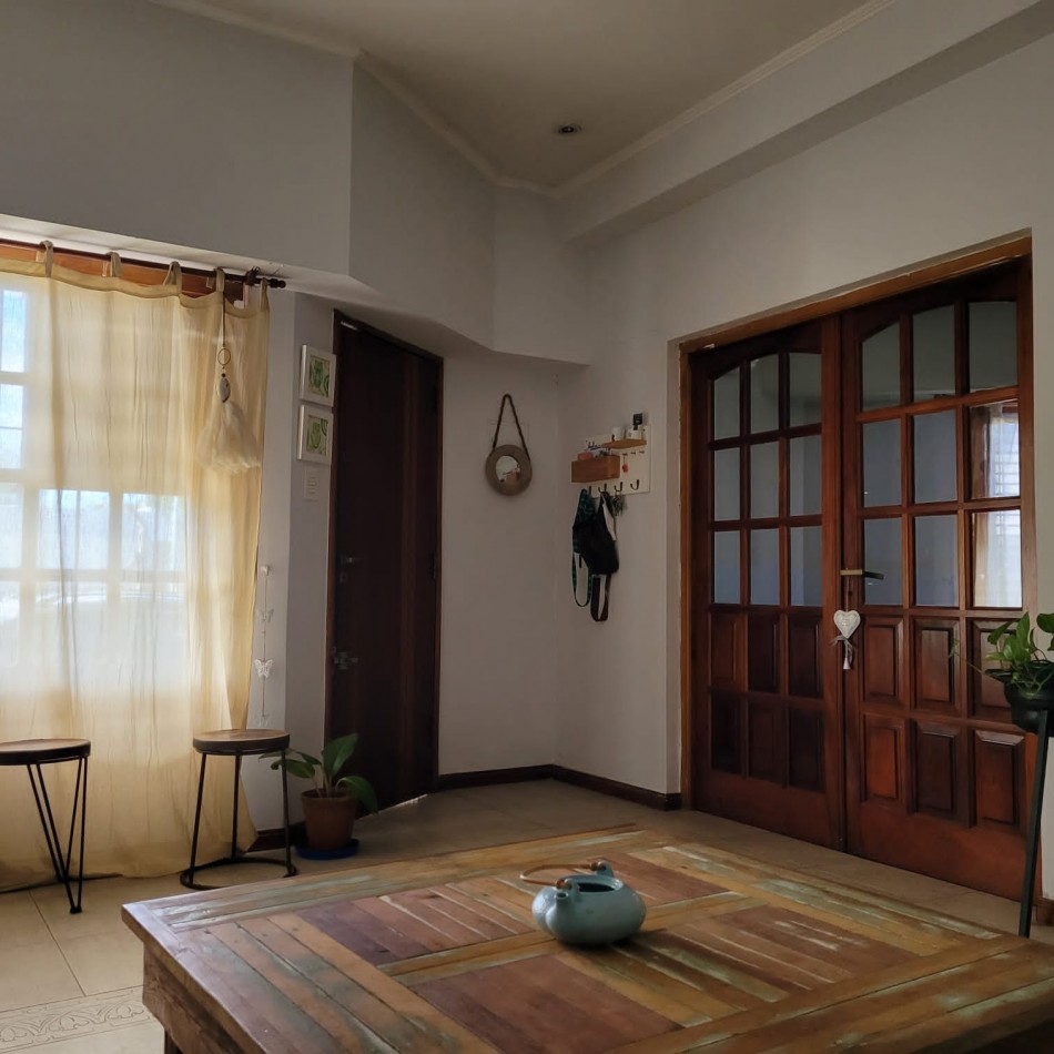 Casa en Venta 5 ambientes - Ezpeleta