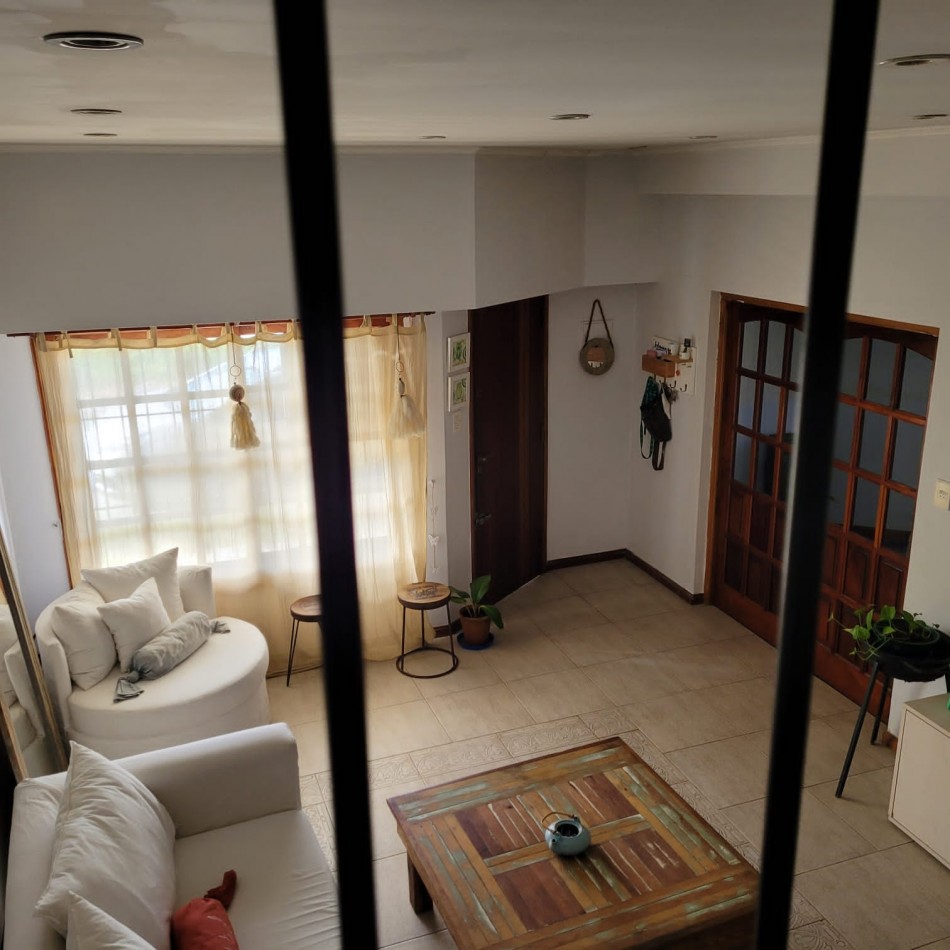 Casa en Venta 5 ambientes - Ezpeleta