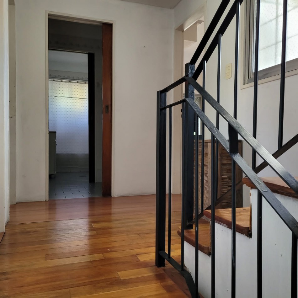 Casa en Venta 5 ambientes - Ezpeleta