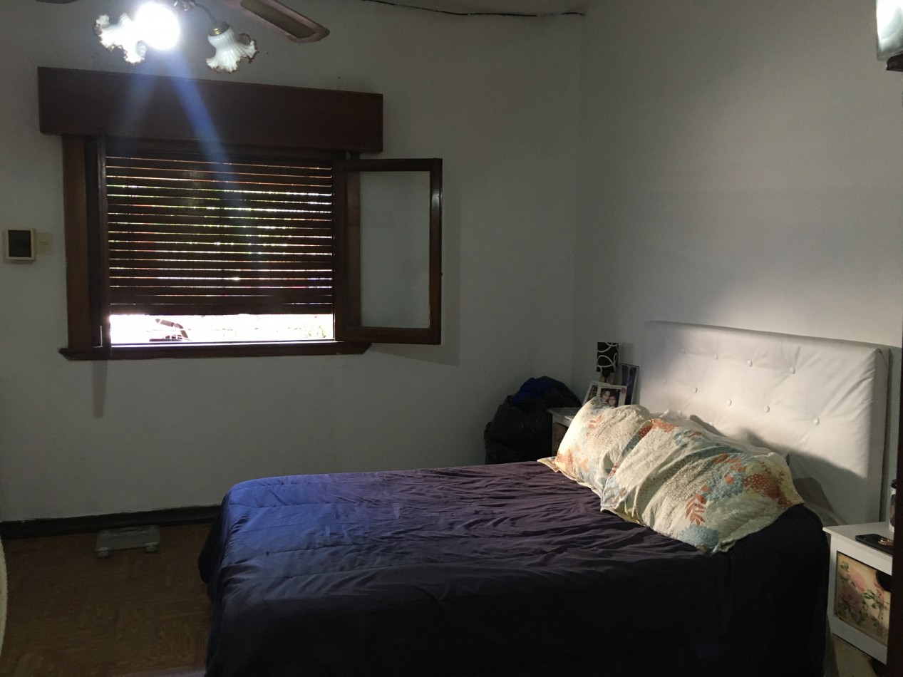 Casa en Venta 3 Ambientes con Patio y Terraza en Quilmes