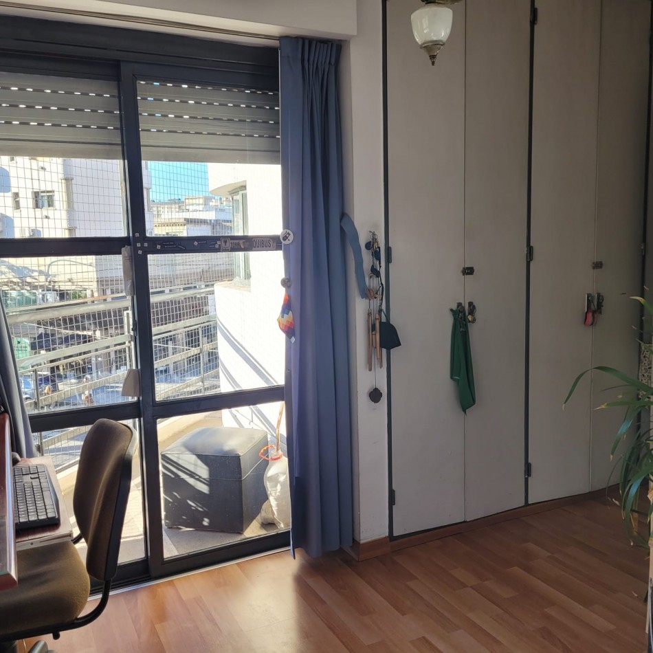 Departamento en Venta 3 ambientes con cochera - Quilmes Centro