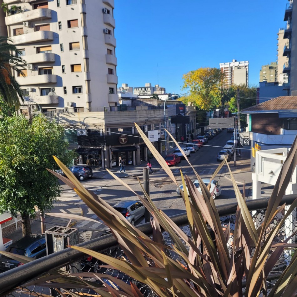 Departamento en Venta 3 ambientes con cochera - Quilmes Centro