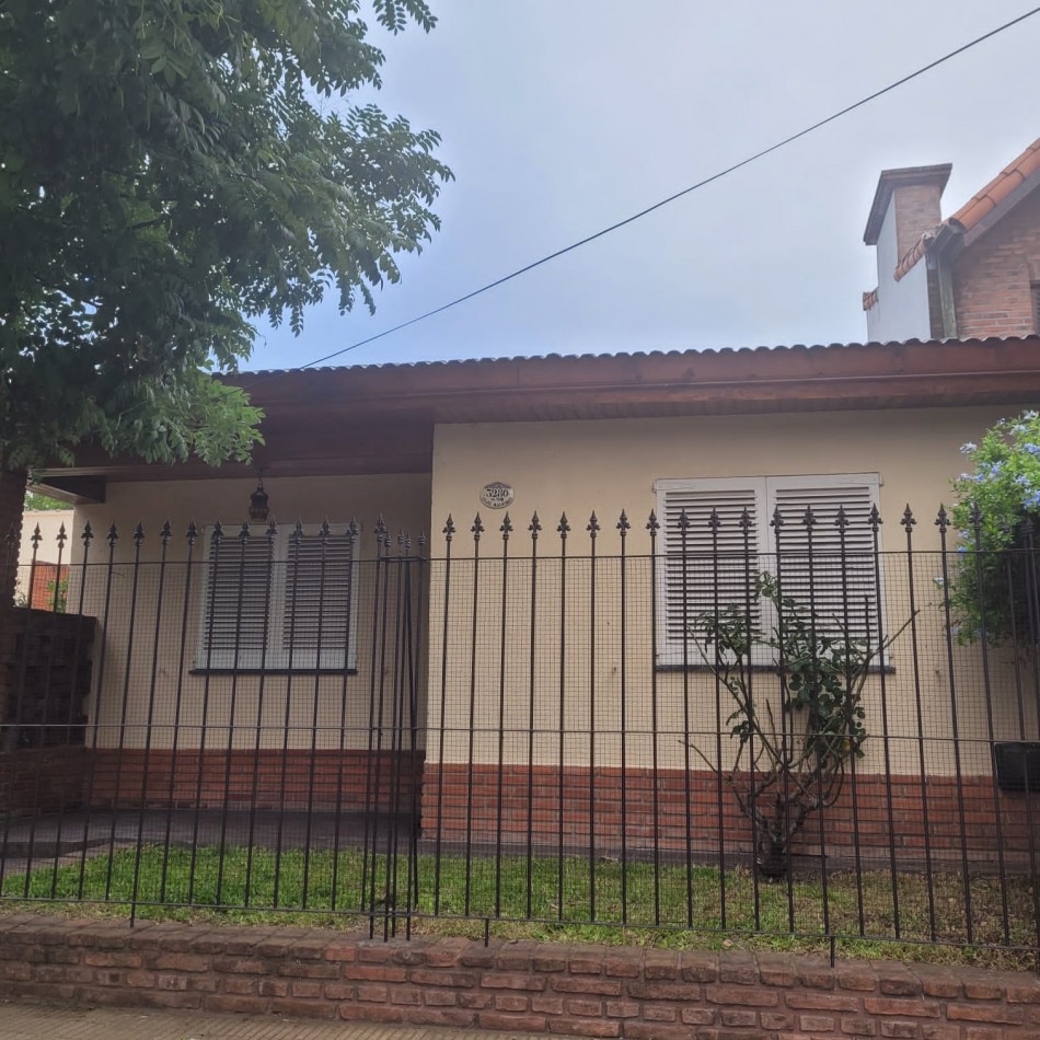 Casa en Venta - Quilmes Oeste - 3 ambientes