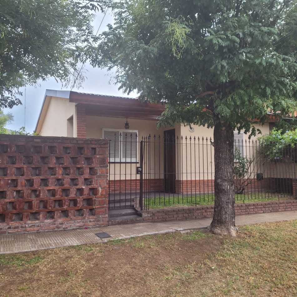 Casa en Venta - Quilmes Oeste - 3 ambientes