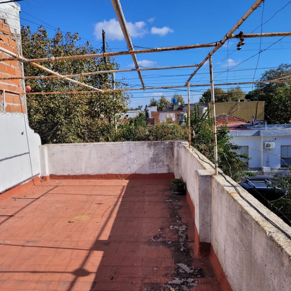 Casa en Venta - Carlos Pelegrini al 600 - Quilmes