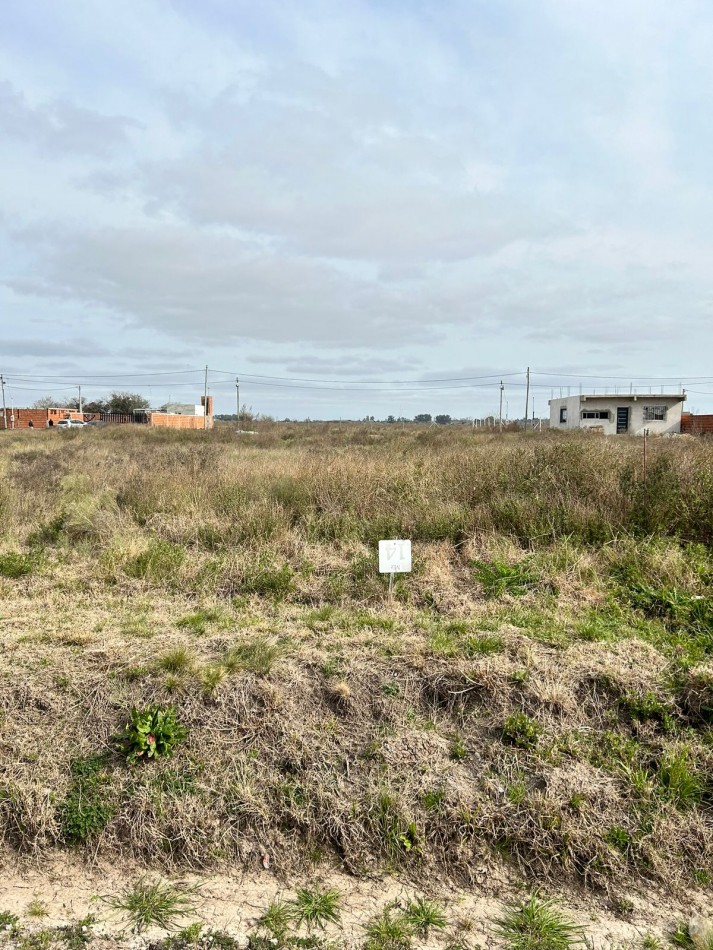 Lote en Barrio Cerrado - Siempre Verde - Los Hornos OPORTUNIDAD!!!!