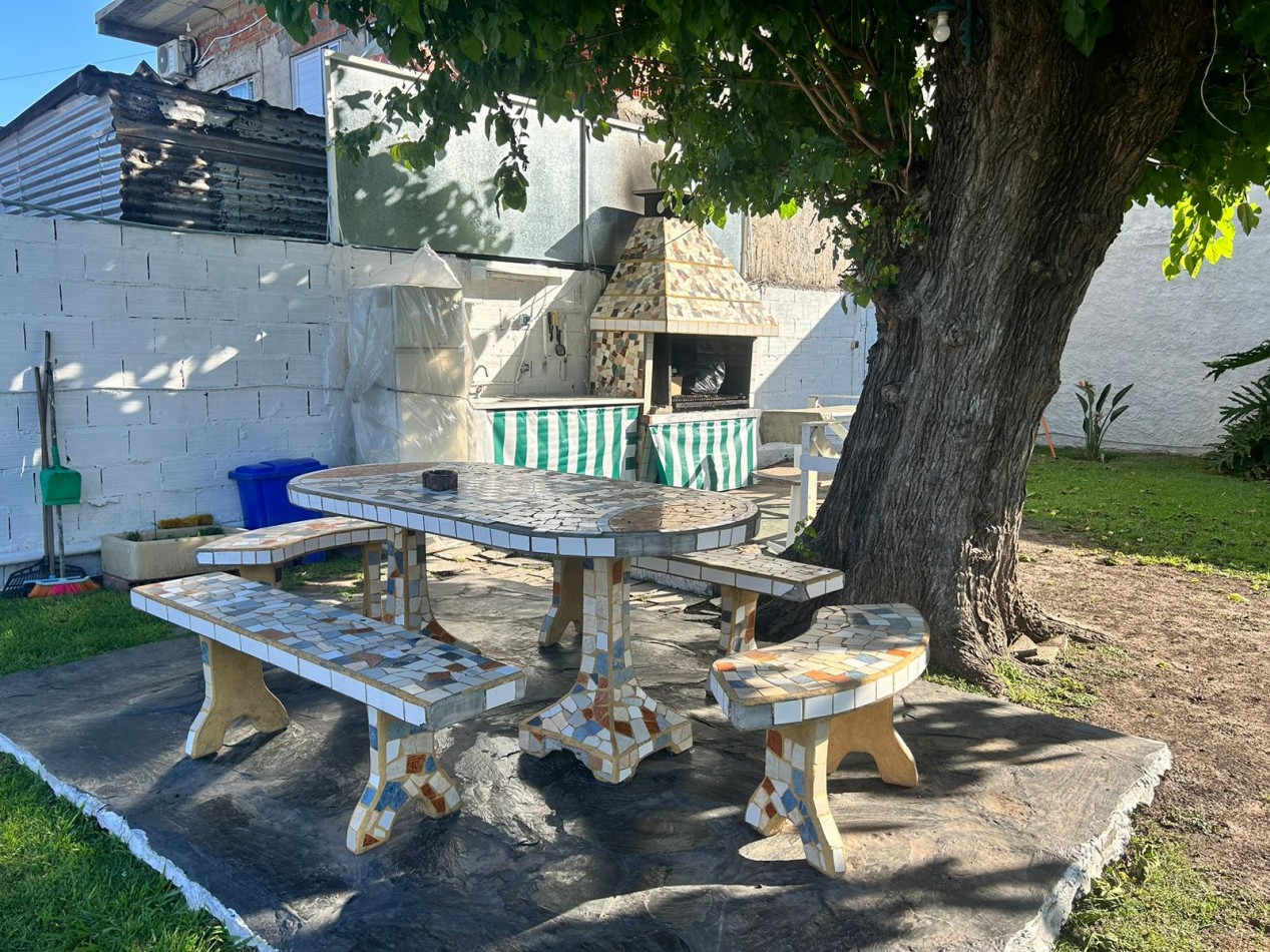 Casa en Venta con pileta - Quilmes Oeste - Ezpeleta Oeste