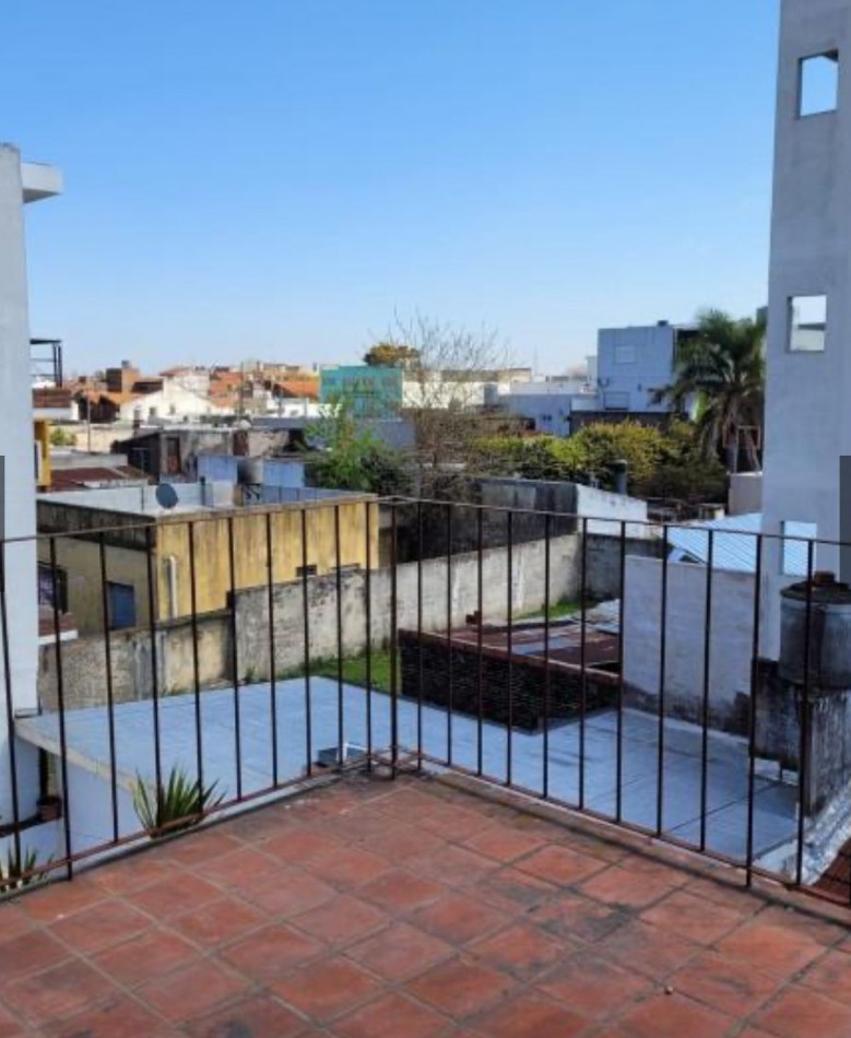 Casa en Venta Quilmes - 12 de octubre 7 ambientes