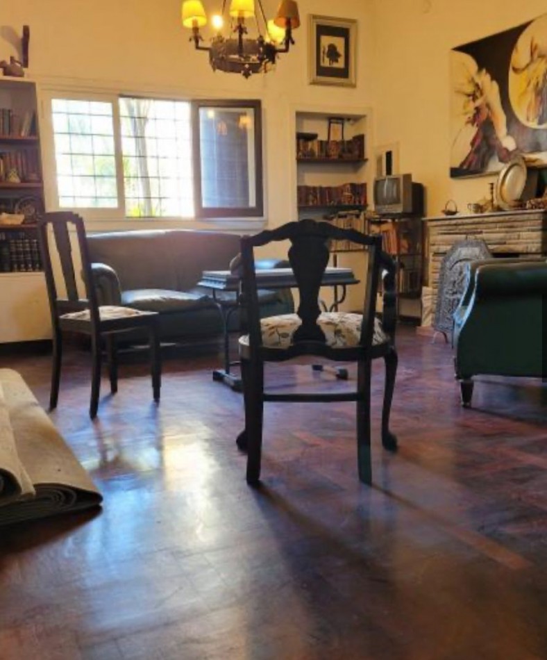 Casa en Venta Quilmes - 12 de octubre 7 ambientes