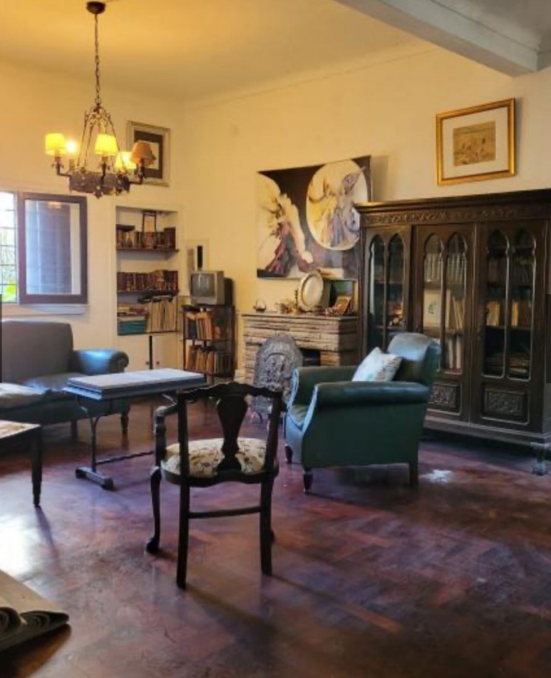 Casa en Venta Quilmes - 12 de octubre 7 ambientes
