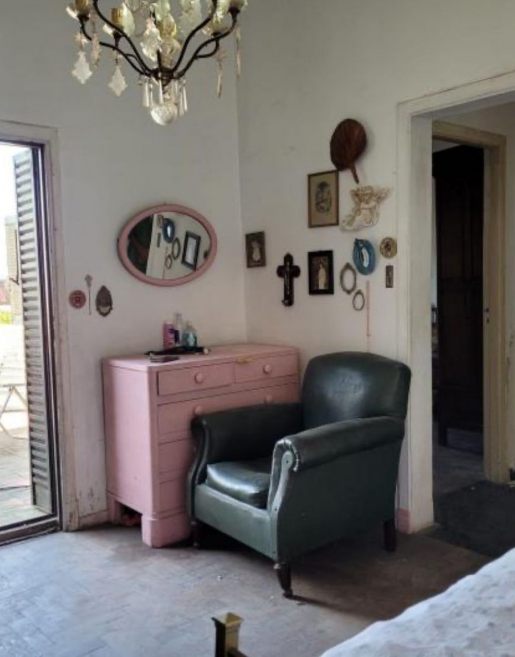 Casa en Venta Quilmes - 12 de octubre 7 ambientes