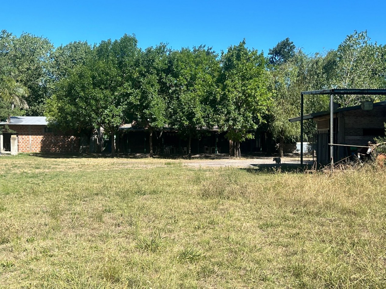 Campo en venta - La Capilla - parcelas o todo completo
