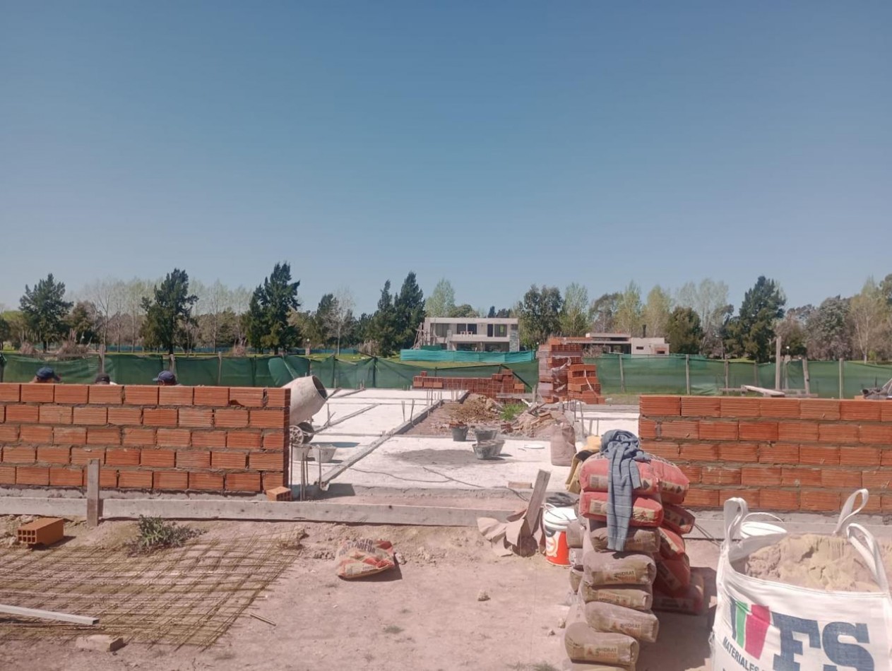 Casa en venta a terminar - Posada de los Lagos - Brandsen