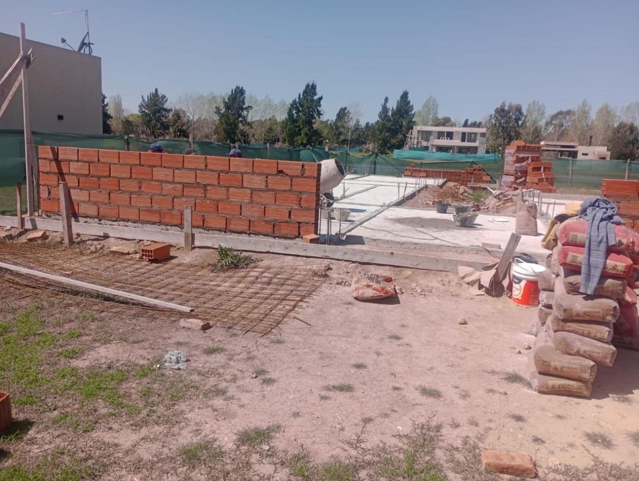Casa en venta a terminar - Posada de los Lagos - Brandsen