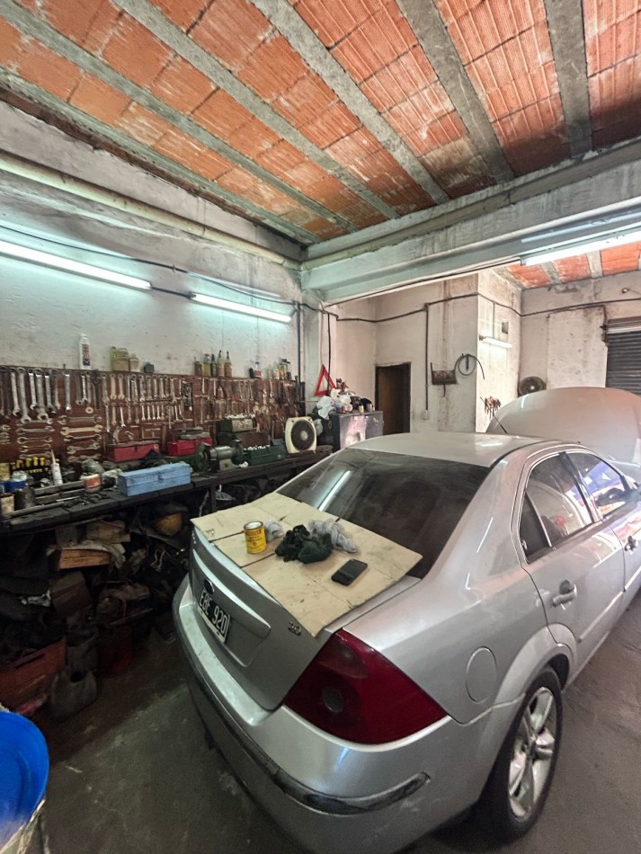 Local en venta en ezpeleta este