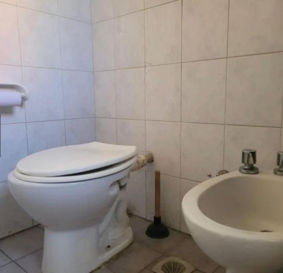 Casa de 3 ambientes en venta - Berazategui
