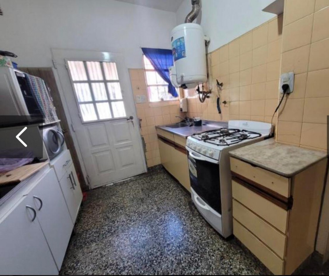 Casa de 3 ambientes en venta - Berazategui