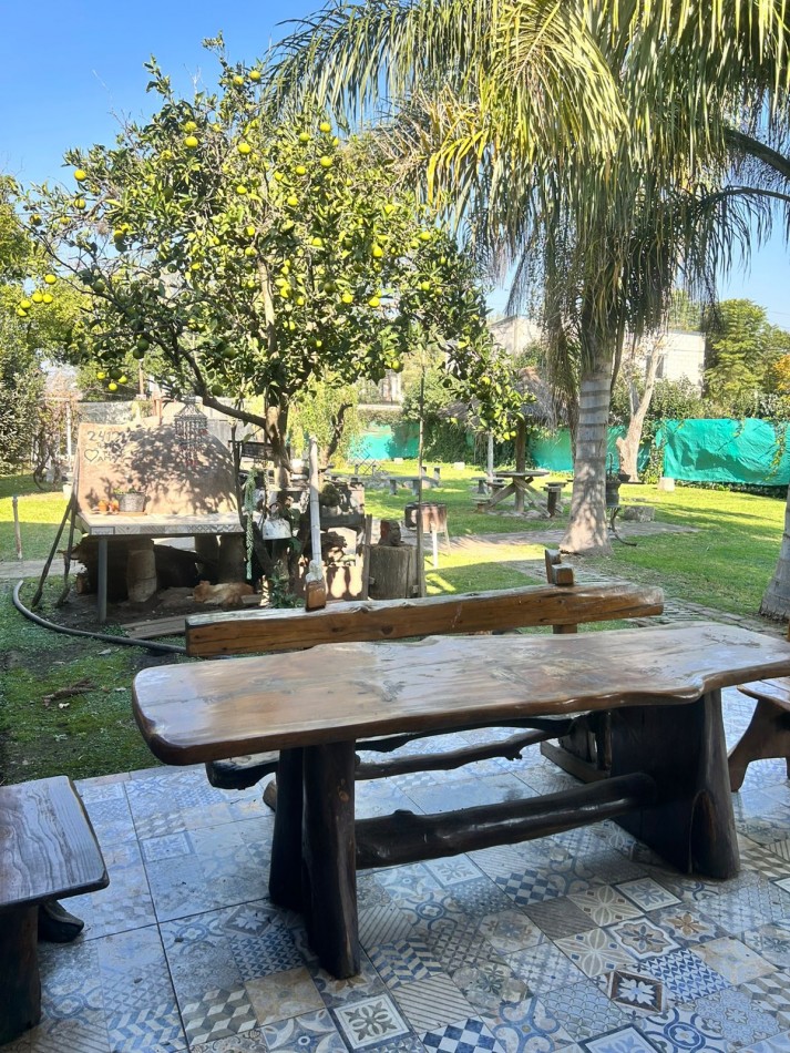 Casa Quinta en lote Gigante - Florencio Varela
