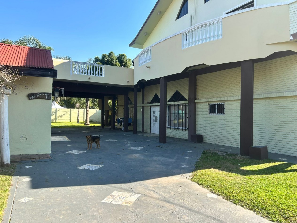 Casa Quinta en lote Gigante - Florencio Varela