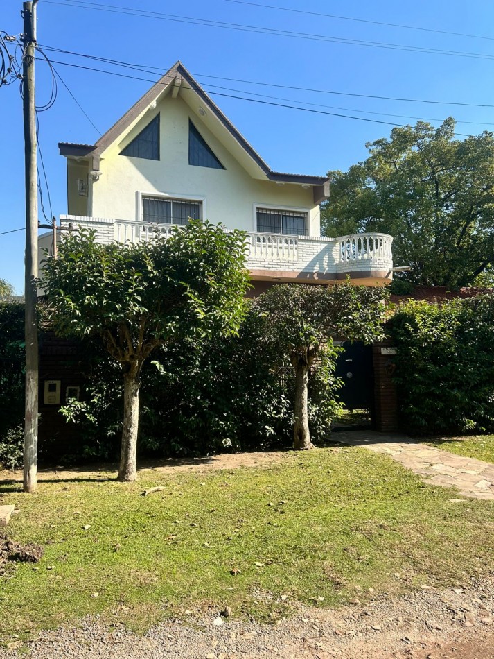 Casa Quinta en lote Gigante - Florencio Varela