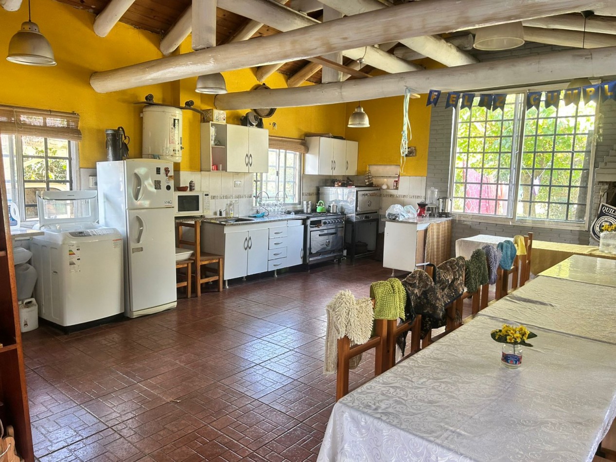 Casa Quinta en lote Gigante - Florencio Varela