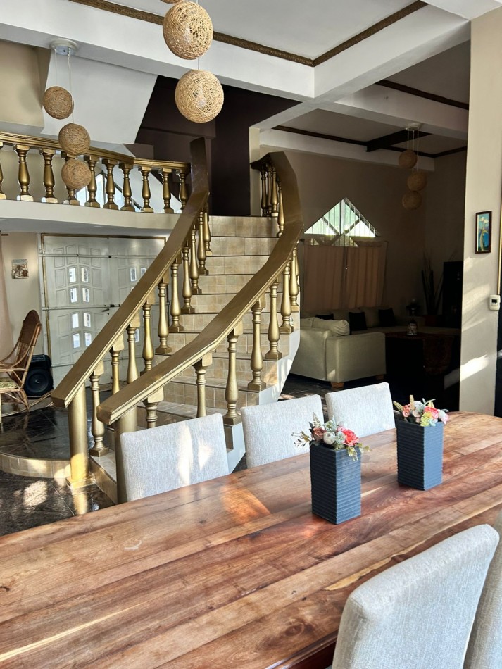 Casa Quinta en lote Gigante - Florencio Varela