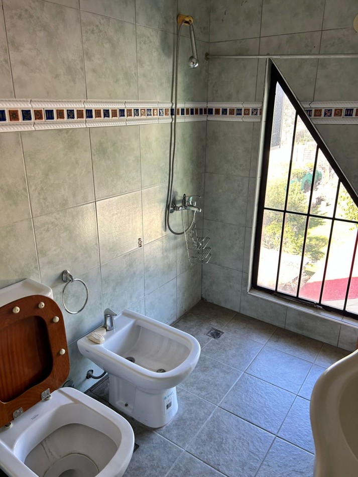 Casa Quinta en lote Gigante - Florencio Varela