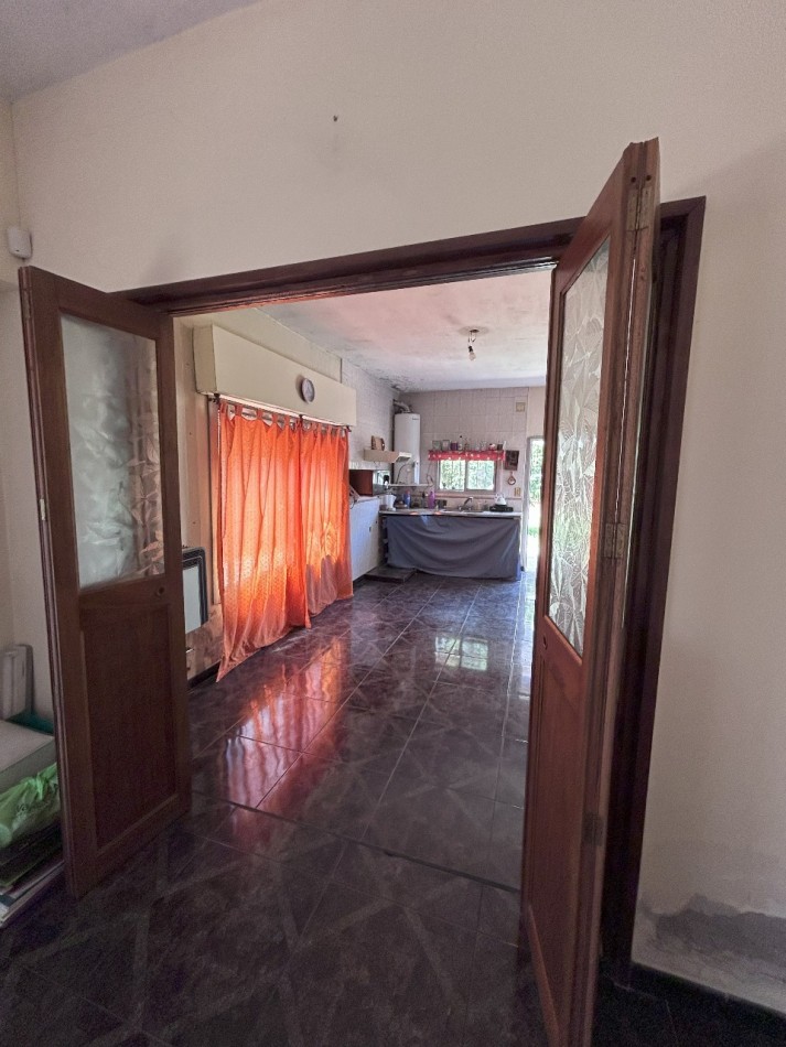 2 Casas en venta - Florencio Varela - Granaderos 200