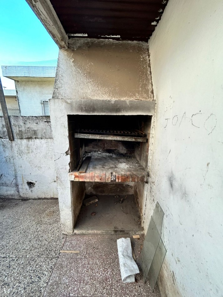 Casa en Venta a reciclar - VillaVateone - Florencio Varela