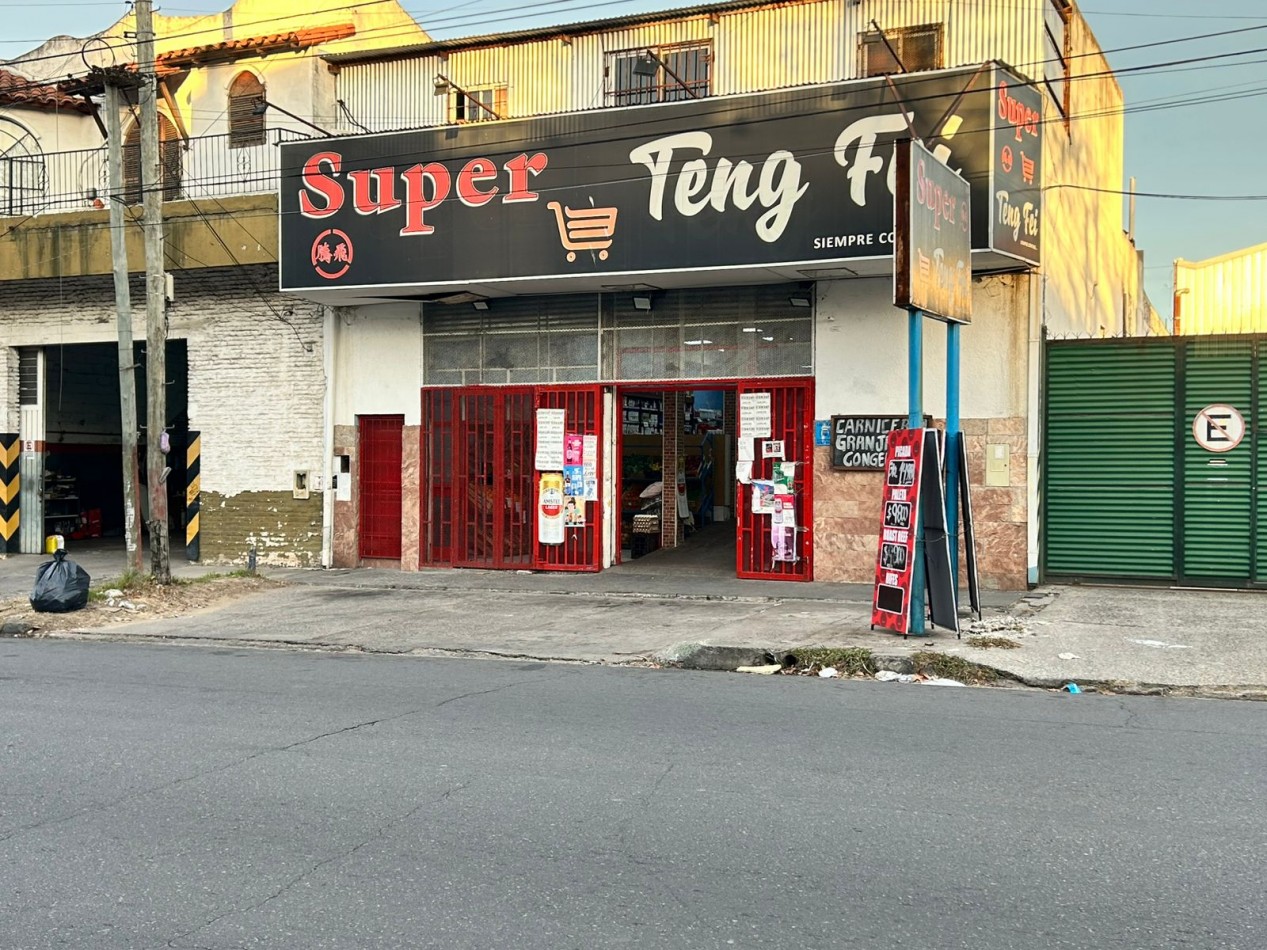Local en Venta de 400Mts Sobre amoedo, casi esquina Urquiza