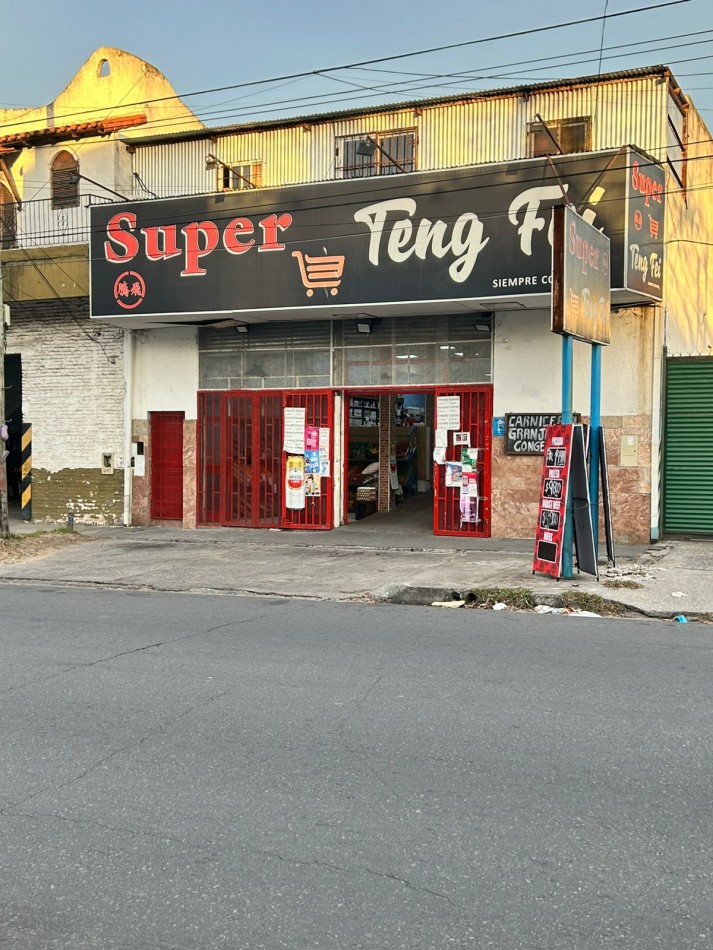 Local en Venta de 400Mts Sobre amoedo, casi esquina Urquiza