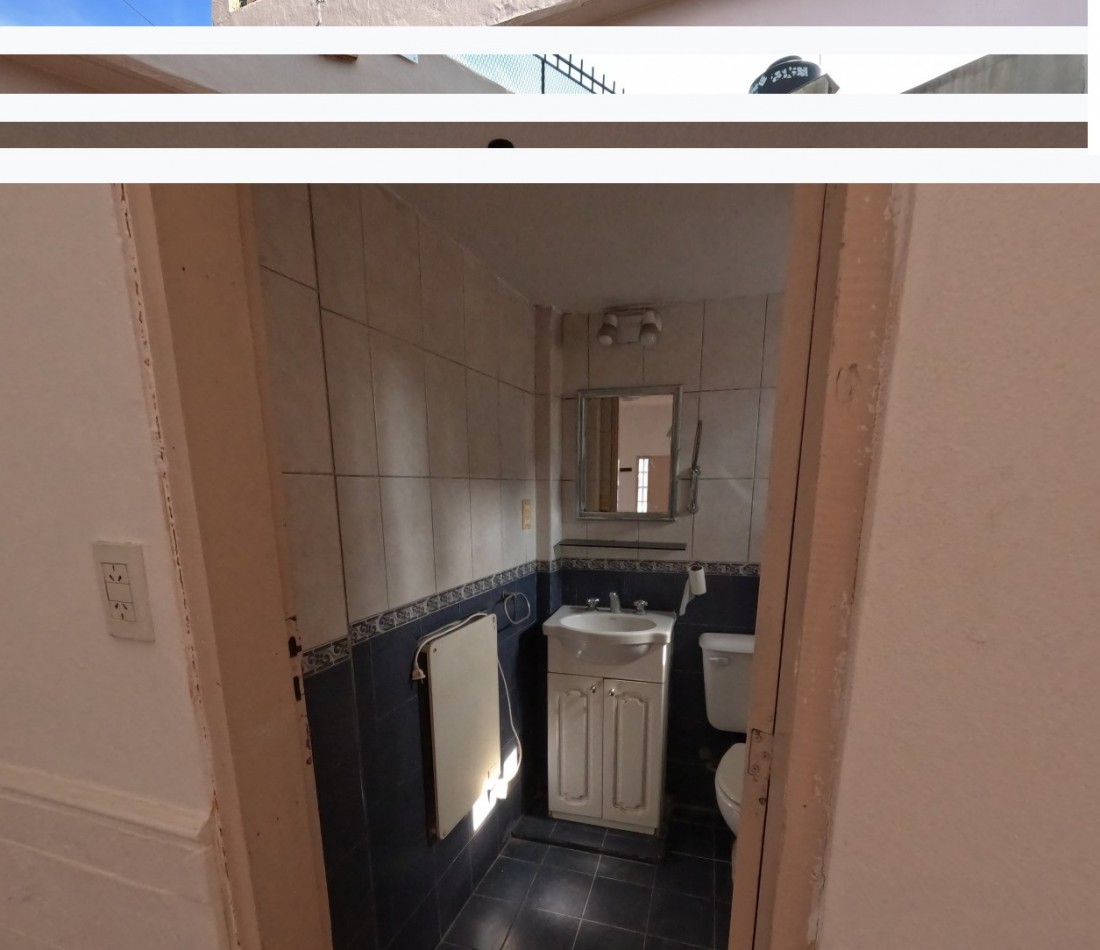 CASA EN VENTA - FLORENCIO VARELA - ZONA SENZABELLO