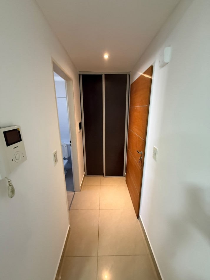 Departamento monoambiente en alquiler - Florencio Varela Centro