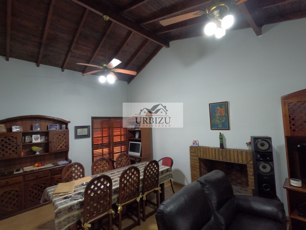 Importante Casa en Venta - Villa Vatteone - Florencio Varela