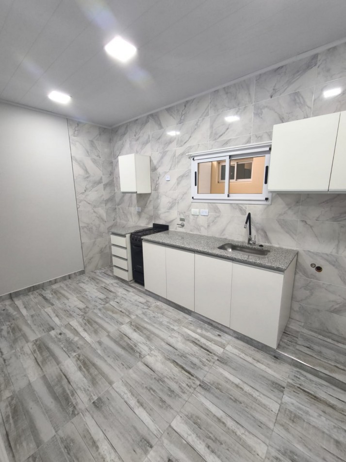 Departamento en Alquiler - Florencio Varela