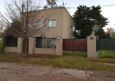 Hermosa casa en venta en El Pato - Berazategui
